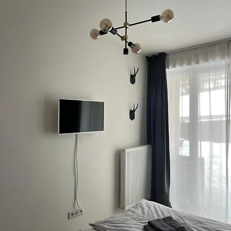 Novy S Velkou Terasou A Grilem Appartement Černý Dŭl